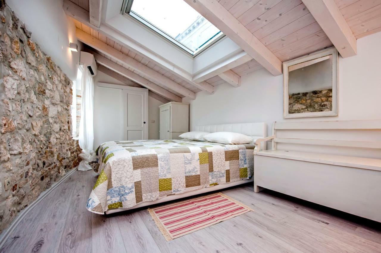 Apartment And Studio Ca' 3 Vie Rovinj Exterior foto
