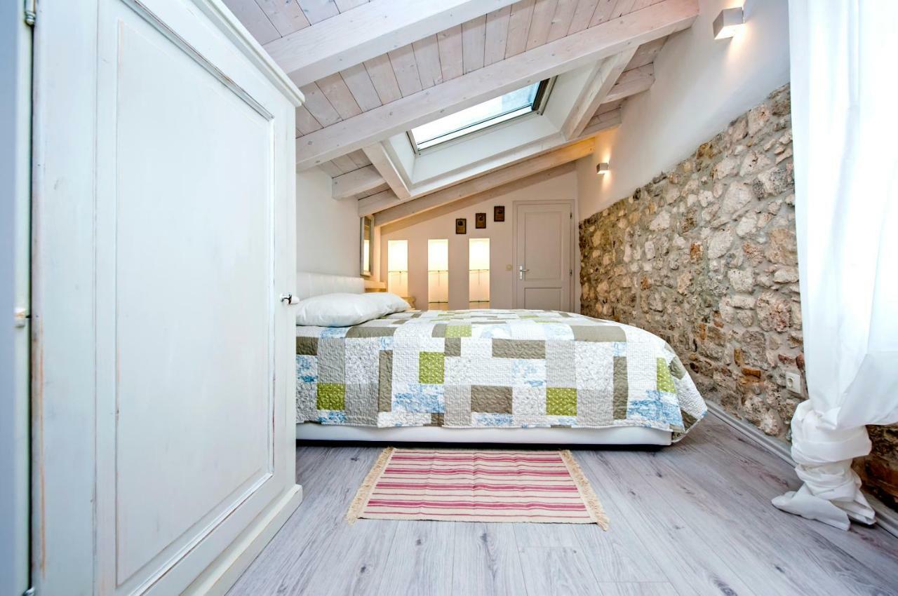 Apartment And Studio Ca' 3 Vie Rovinj Exterior foto