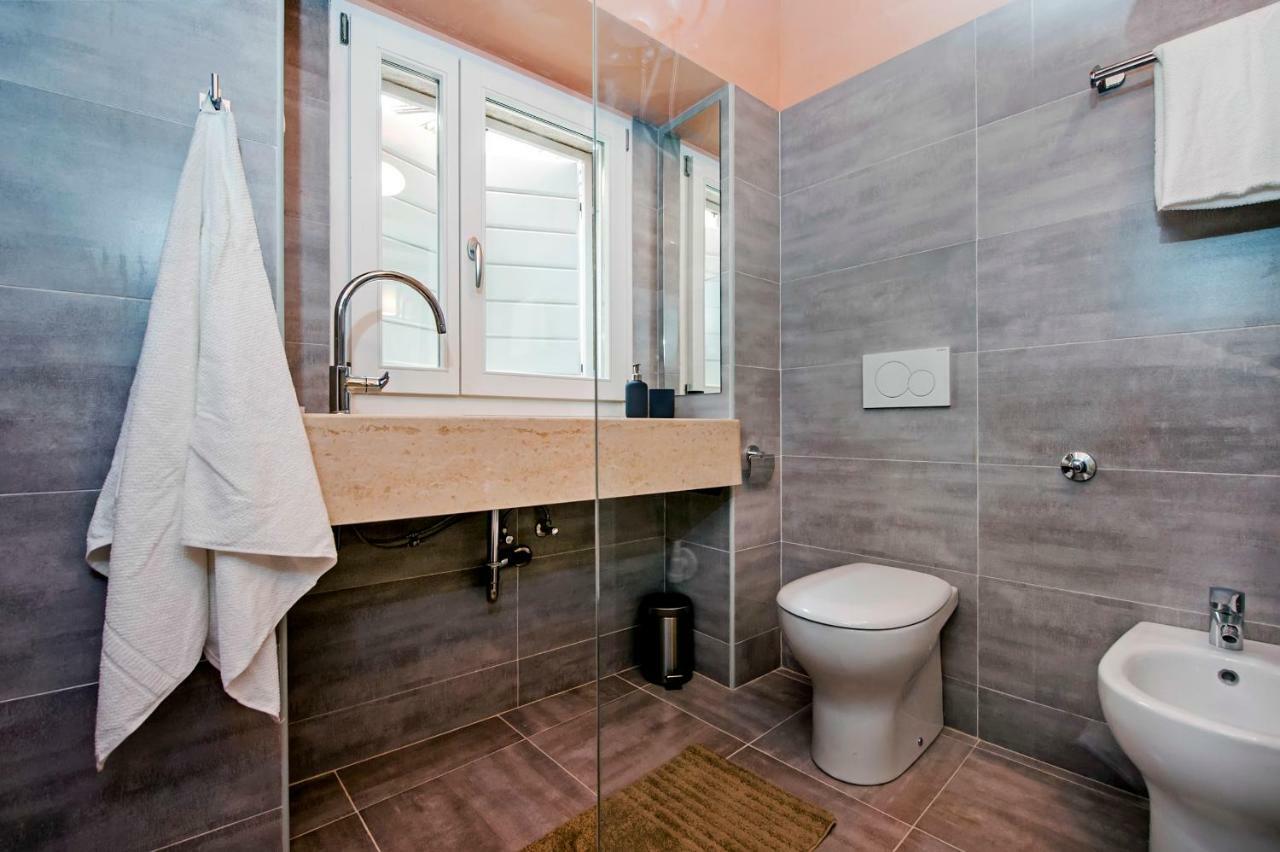 Apartment And Studio Ca' 3 Vie Rovinj Exterior foto