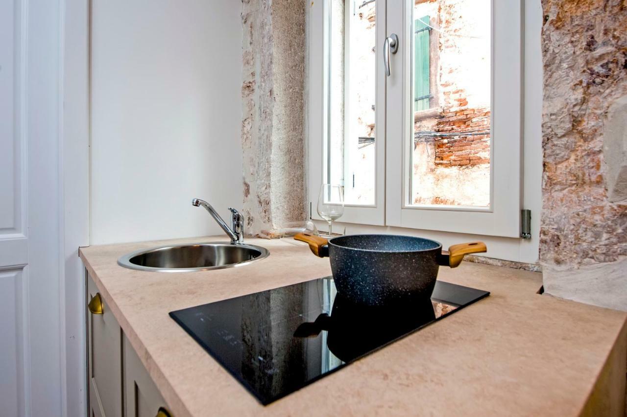 Apartment And Studio Ca' 3 Vie Rovinj Exterior foto
