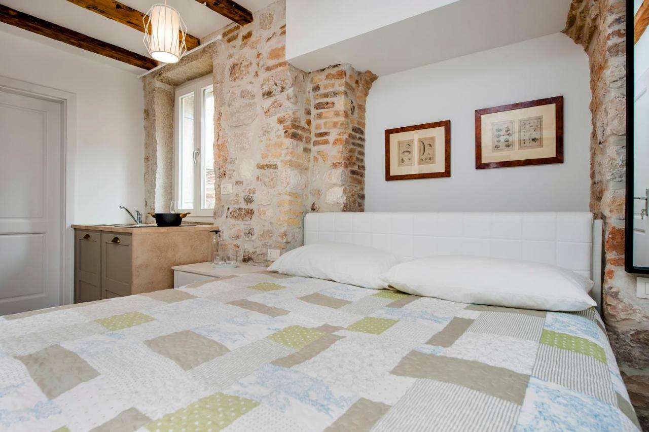 Apartment And Studio Ca' 3 Vie Rovinj Exterior foto